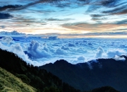 米兰体育官网-欧冠半决赛焦点战，灰熊强势拿下鹈鹕，书写历史新篇章