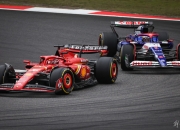 米兰体育app-索伯车队鏖战红牛二队，阿隆索点燃赛场的简单介绍