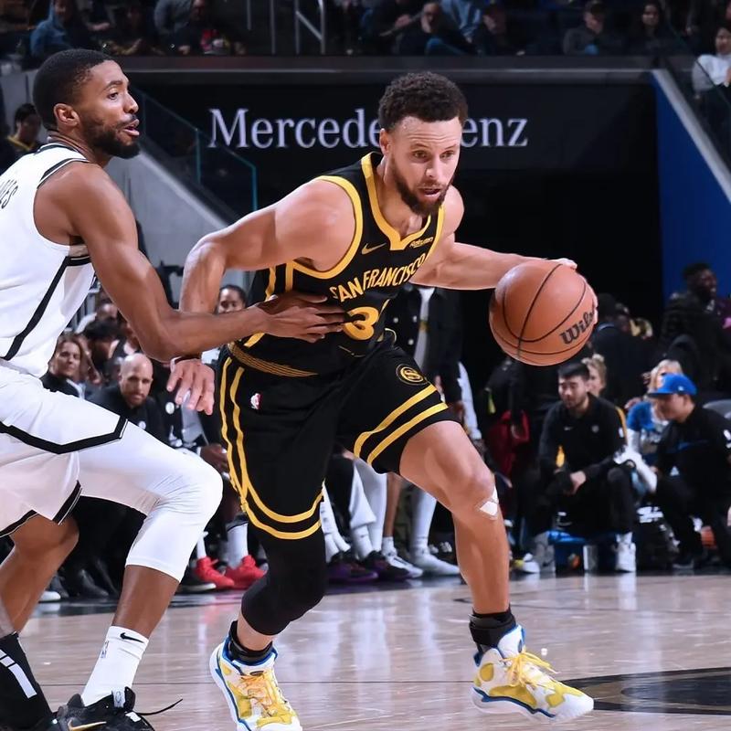 勇士惨败马刺,库里表现糟糕 勇士惨败马刺,库里表现糟糕