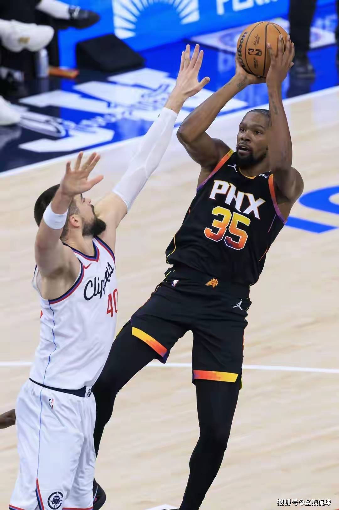 篮网完胜太阳，杜兰特低迷