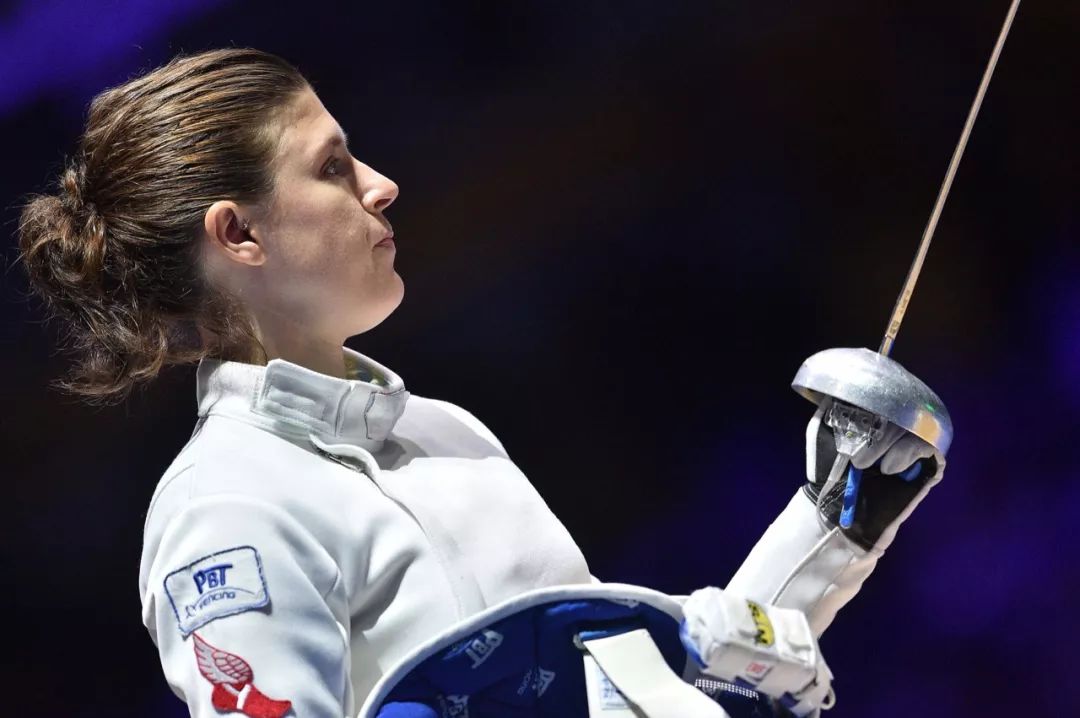 缅甸击剑选手异军突起，力拼头名