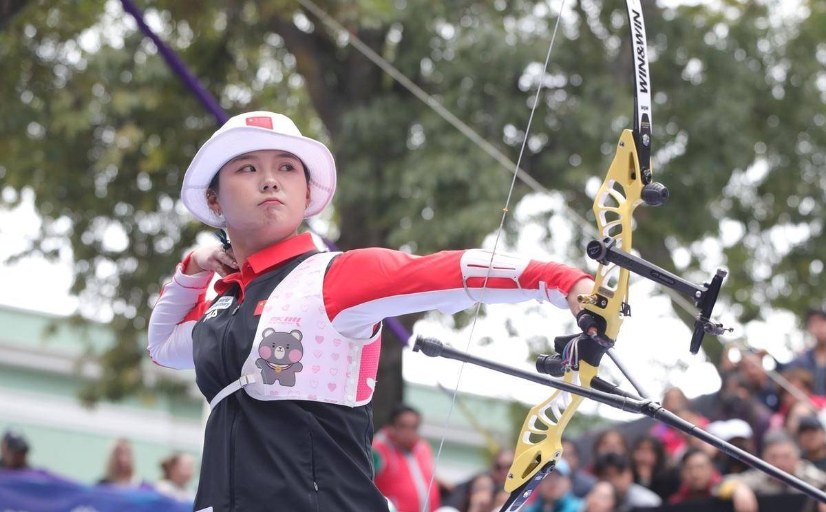 英格兰运动员在射箭比赛中夺冠