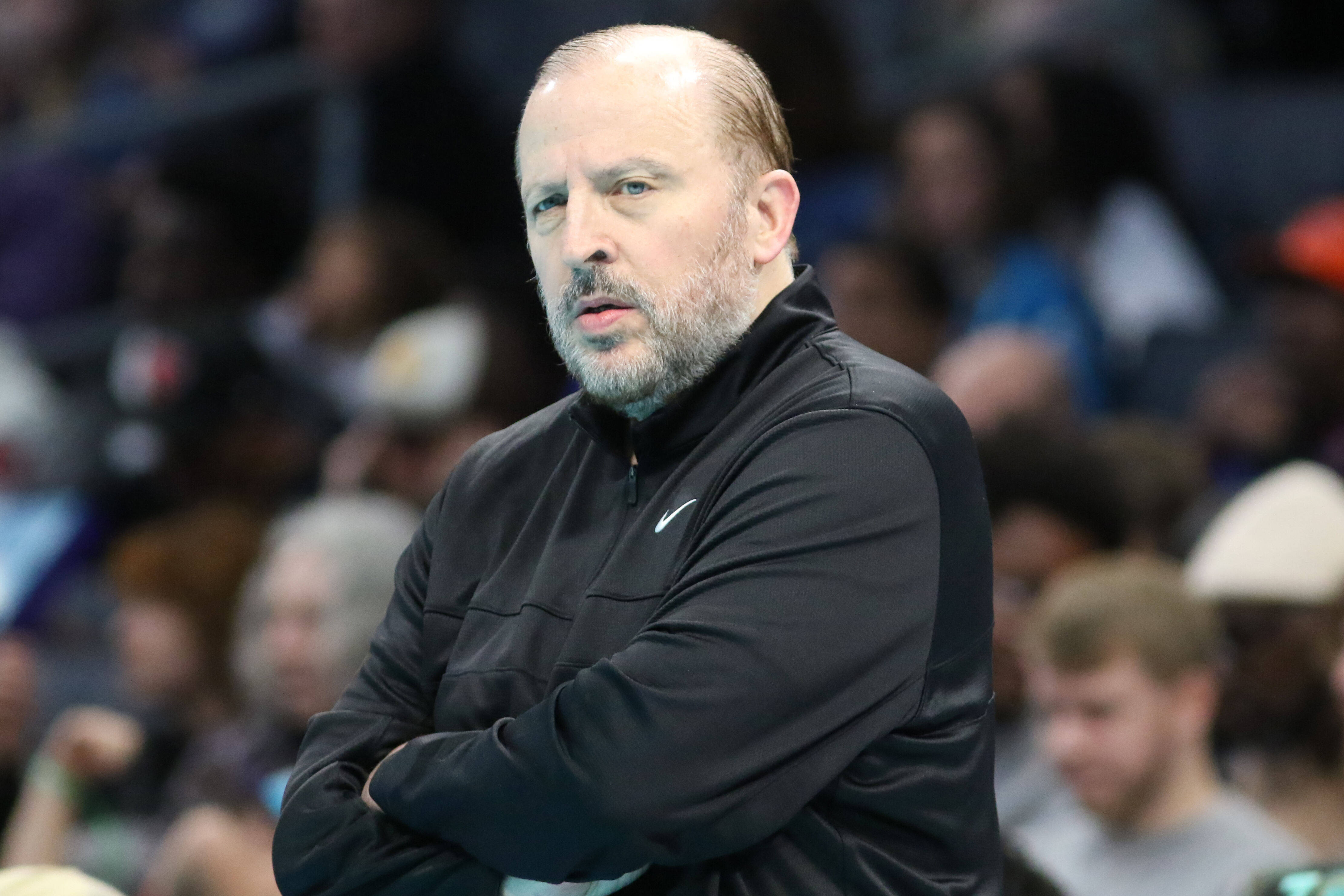 关于黄蜂主帅战术调整奏效，球队大胜的信息