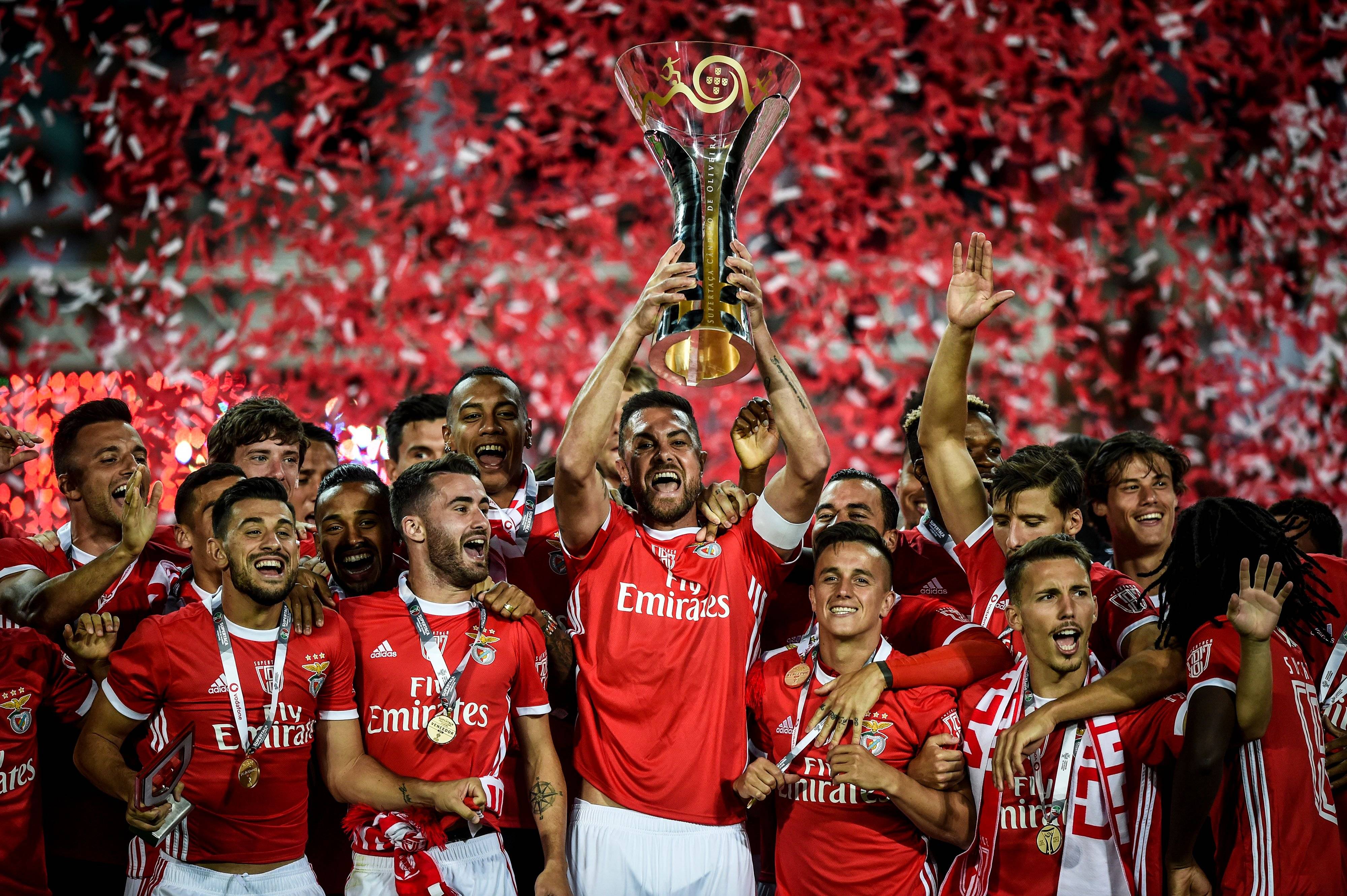 克罗地亚国家队备战斯洛文尼亚，豪取分的简单介绍