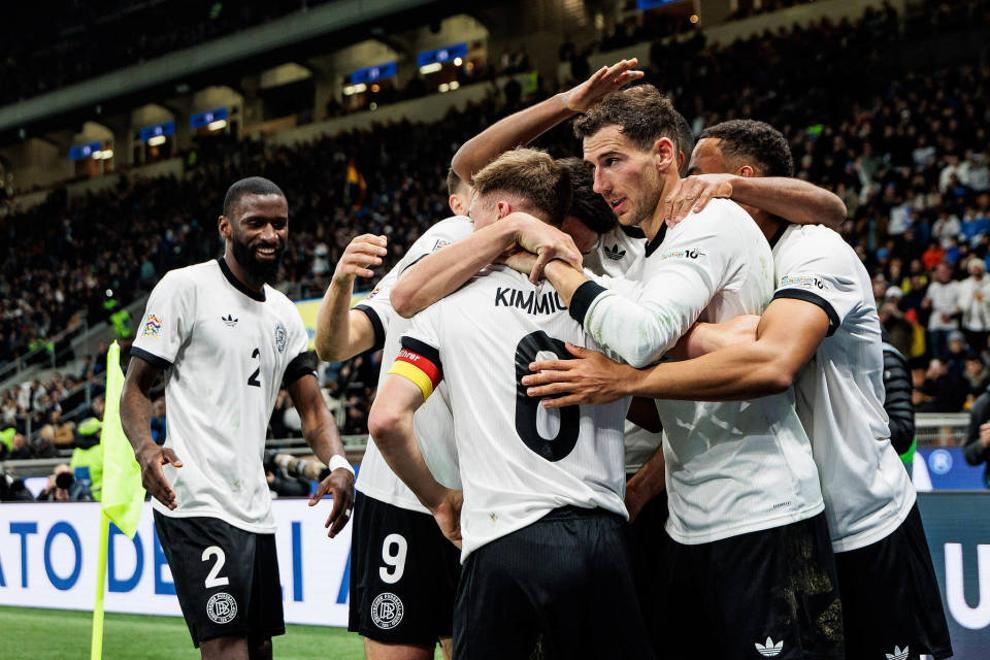 北爱尔兰队力挫摩尔多瓦队跻身欧国联八强