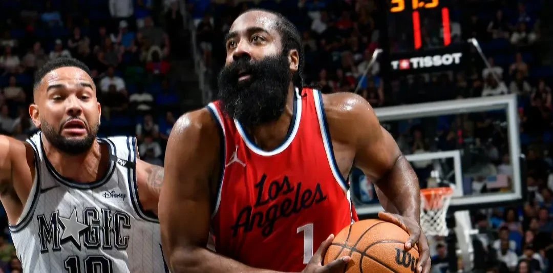 包含快船击败魔术，迎来连胜好局的词条