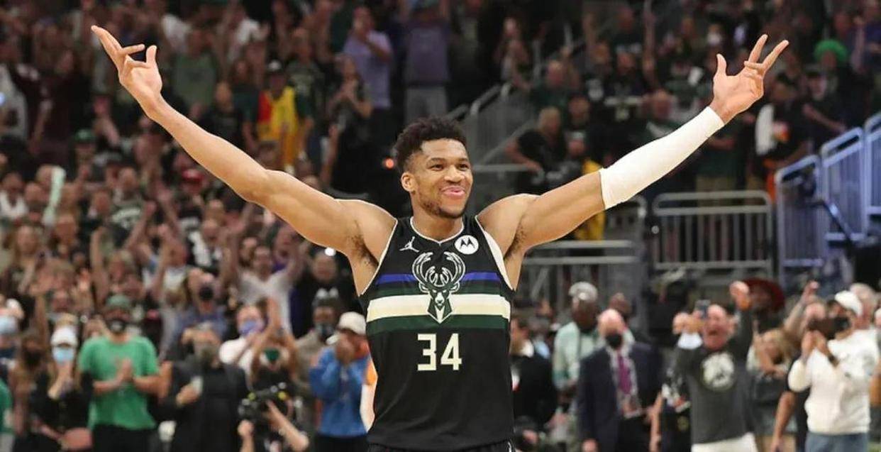 开拓者惨败湖人,利拉德单场23分难救主 开拓者惨败湖人,利拉德单场23分难救主