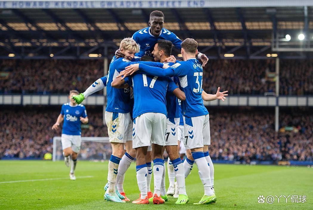 包含水晶宫主场保持不败，击败实力对手的词条